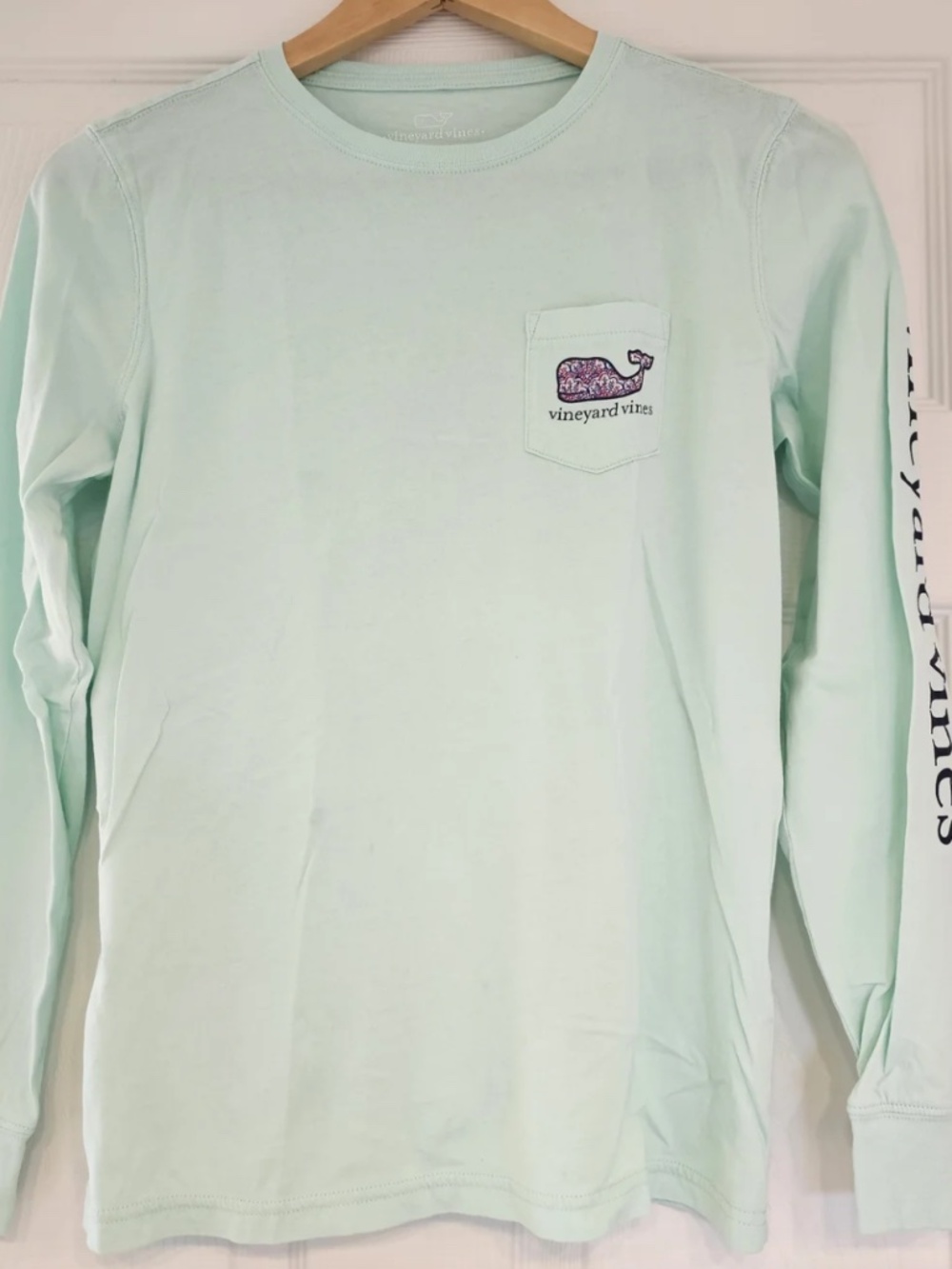 VINEYARD VINES MINT LONG SLEEVE POCKET TEE IN WOMENS XS EUC